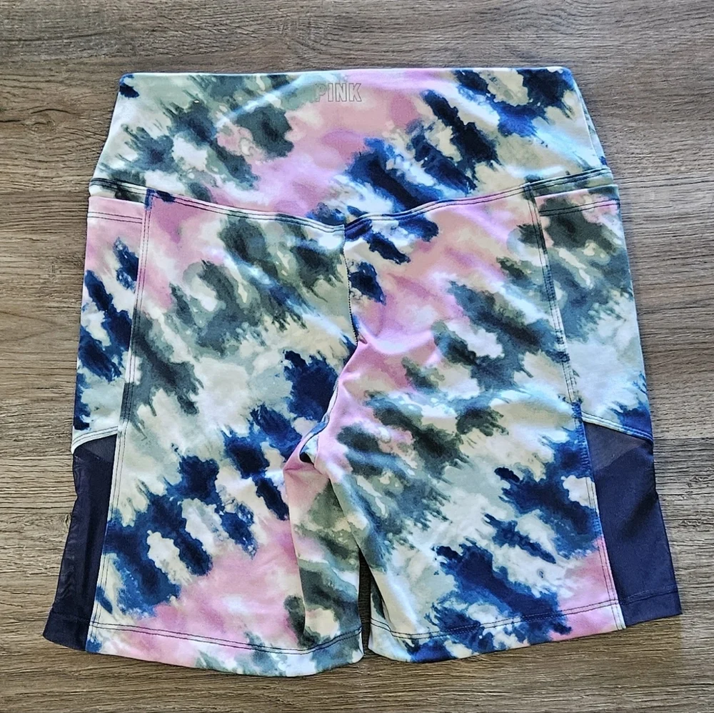 PINK Victoria's Secret Ultimate High Waist 6' Inseam Tie‎ Dye Biker Shorts